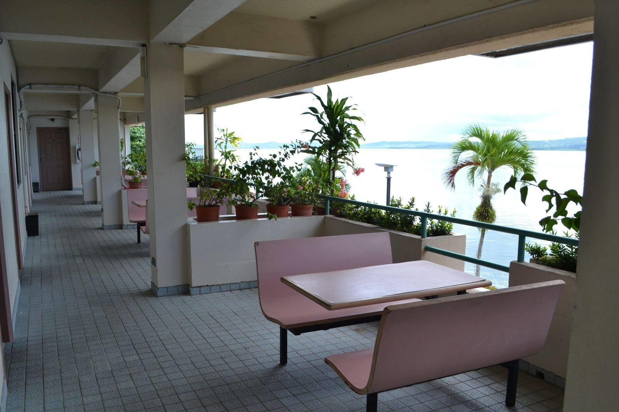 West Plaza By The Sea Hotel Koror village Exterior foto